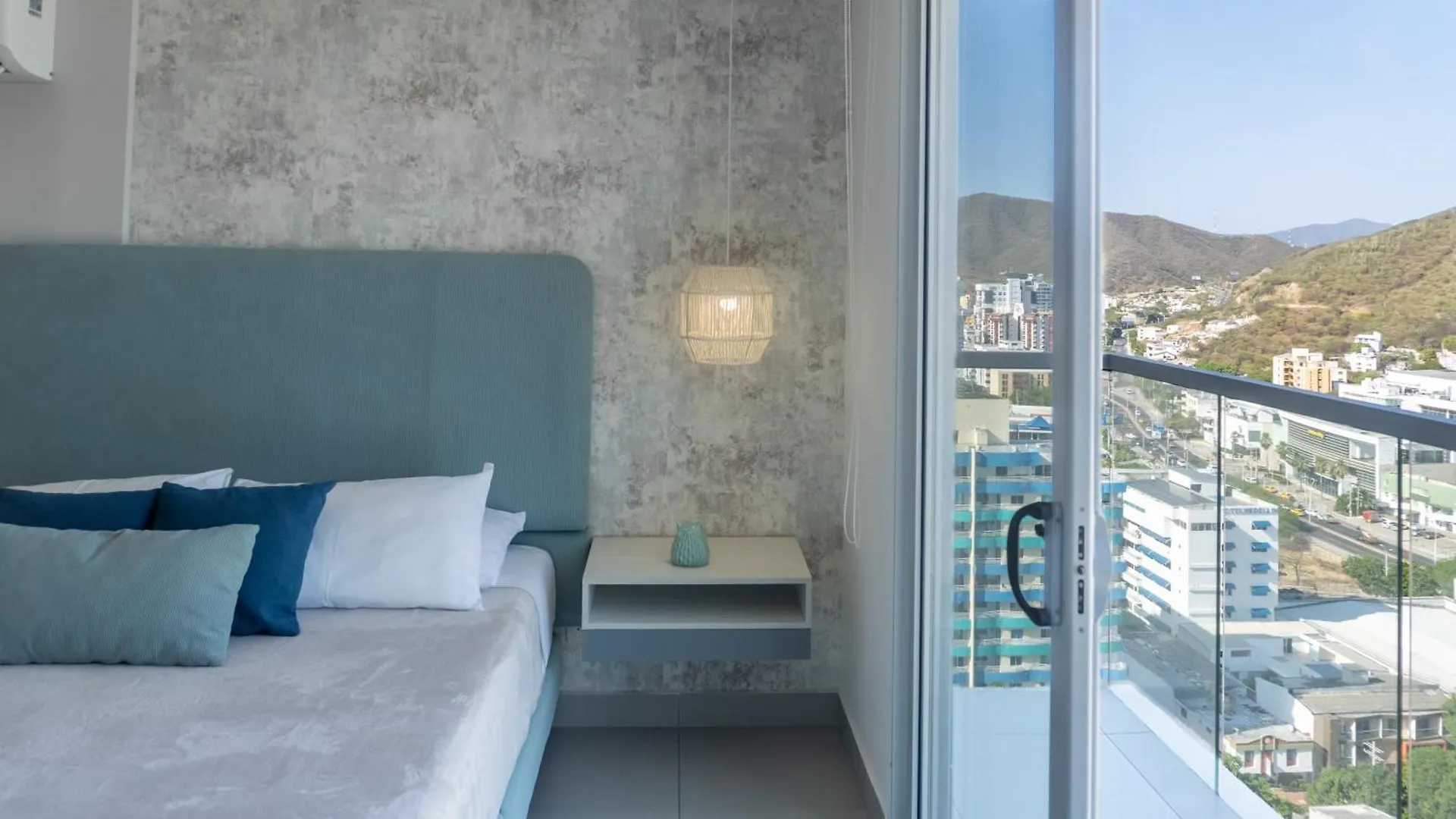 Apartamentos Ambar Roca Rodadero - Ar Rentals Santa Marta  Colombia