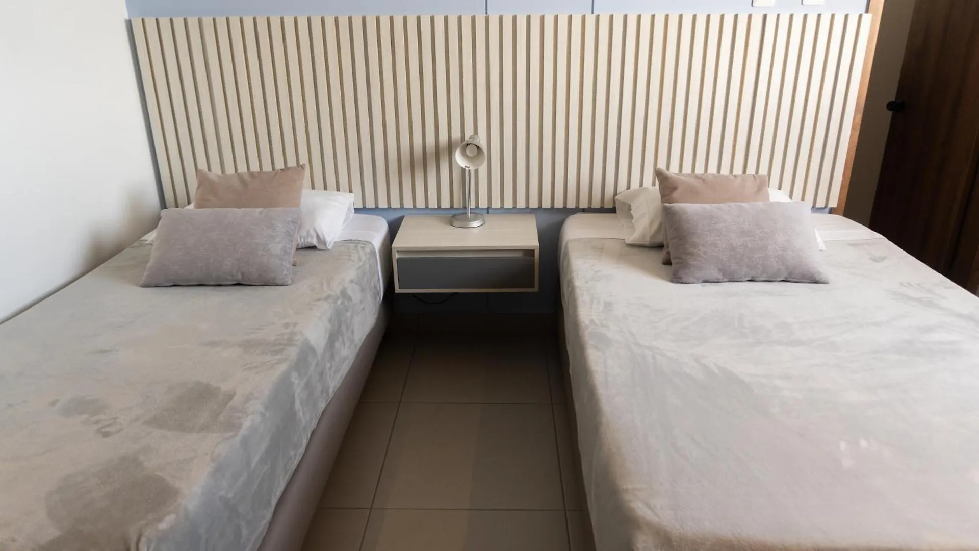 Apartamentos Ambar Roca Rodadero - Ar Rentals Santa Marta  0*, Santa Marta (Magdalena)